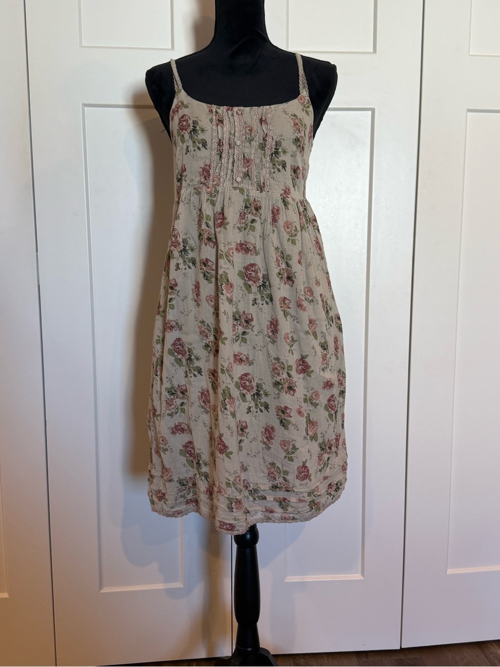 Maurices Beige Floral Smocked Midi Dress with Pink Roses